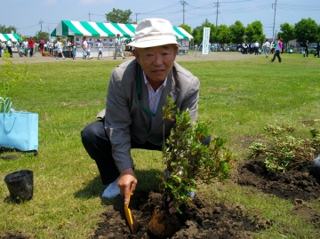 埼玉県植樹祭に参加しました