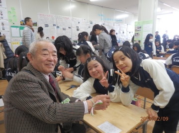 地元小学校の発表会に招待されました