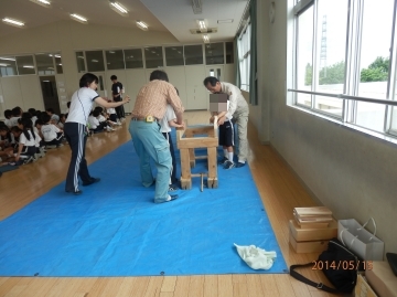 本年も出張授業を行いました
